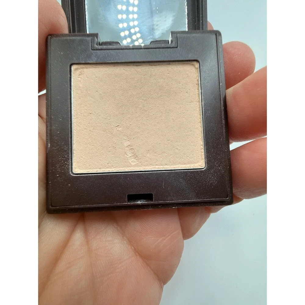 Laura Mercier Eye Colour Buttercream Matte Single Eyeshadow 0.10oz